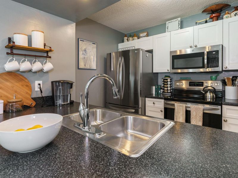 1837 Messner Drive, Hilliard, OH 43026 Photo 9