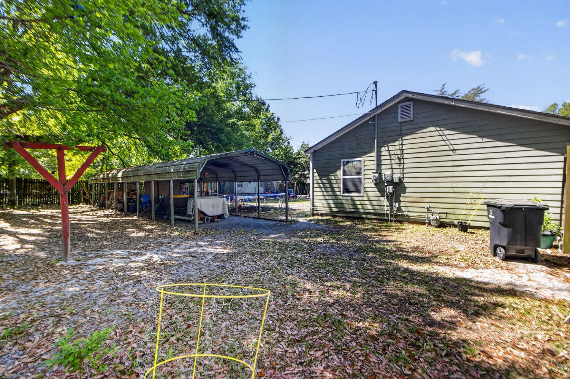 307 Thompson Street Photo 27