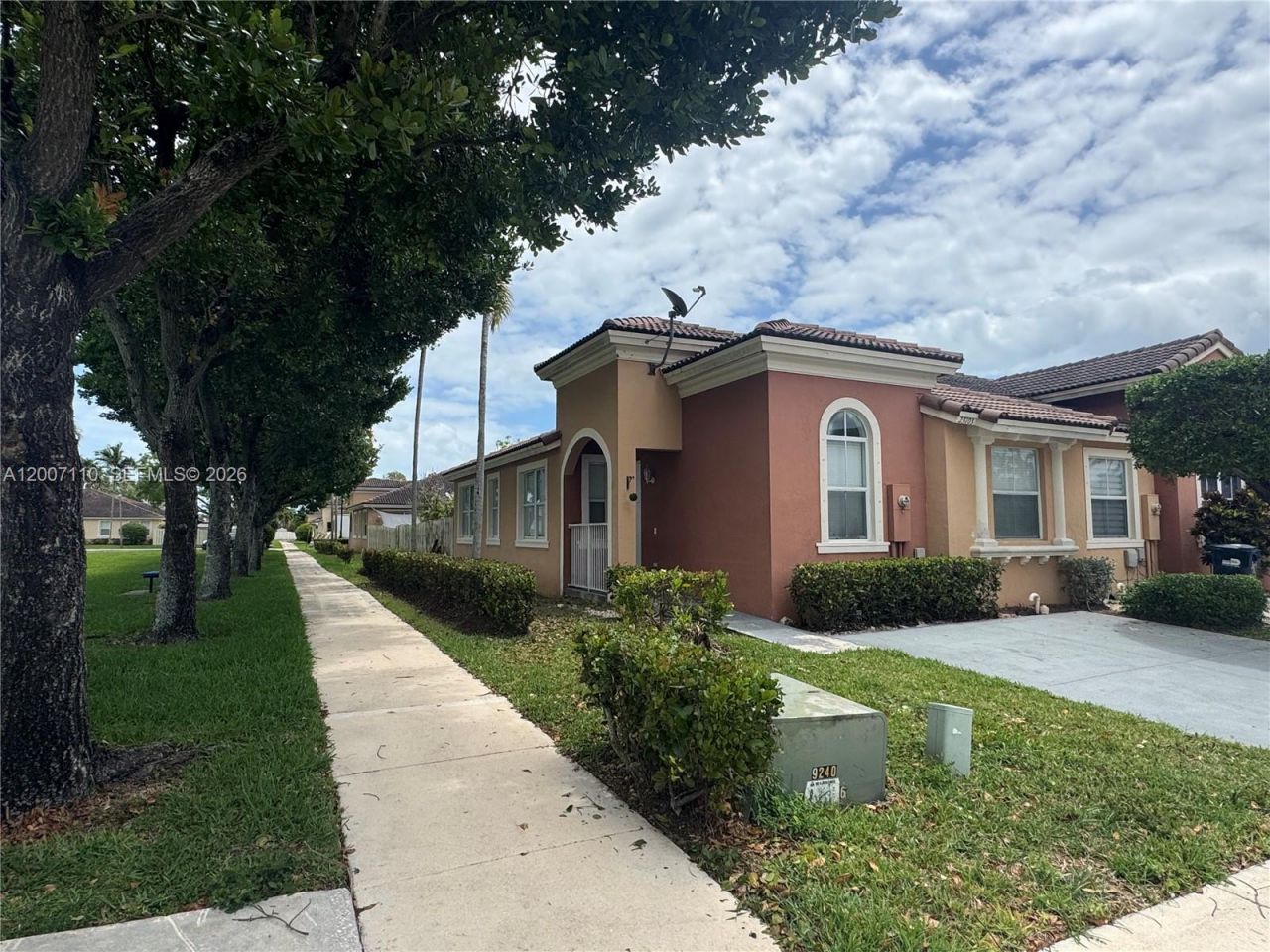 23703 SW 110th Pl, Unit 23703, Homestead, FL 33032 Photo
