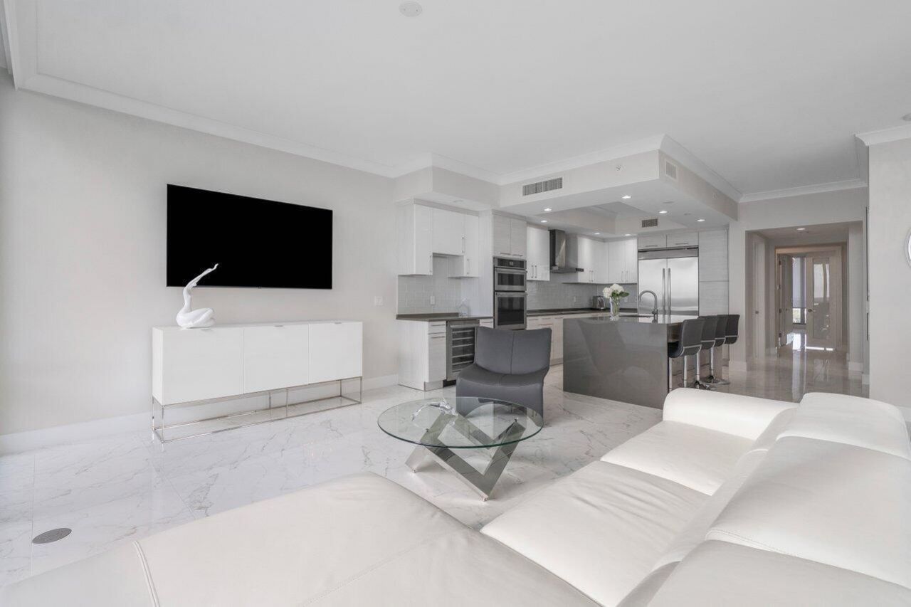 1 Water Club Way, Unit 1103, North Palm Beach, FL 33408 Photo