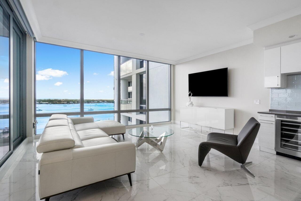 1 Water Club Way, Unit 1103, North Palm Beach, FL 33408 Photo