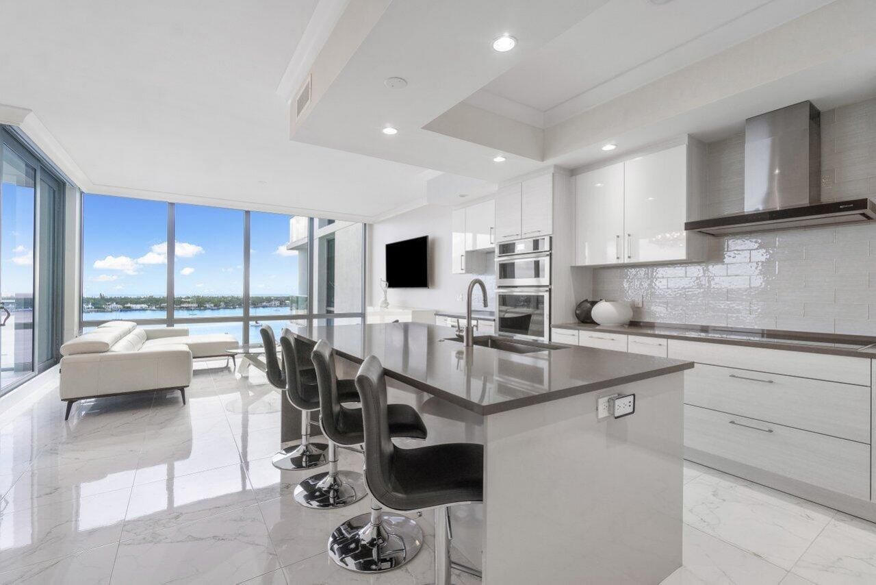 1 Water Club Way, Unit 1103, North Palm Beach, FL 33408 Photo