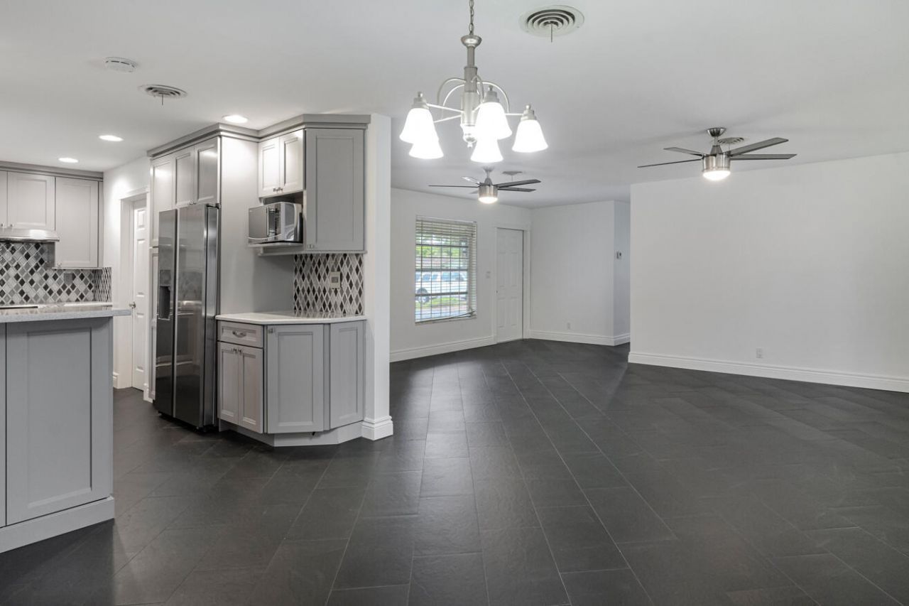 276 SW 7th Avenue, Boca Raton, FL 33486 Photo