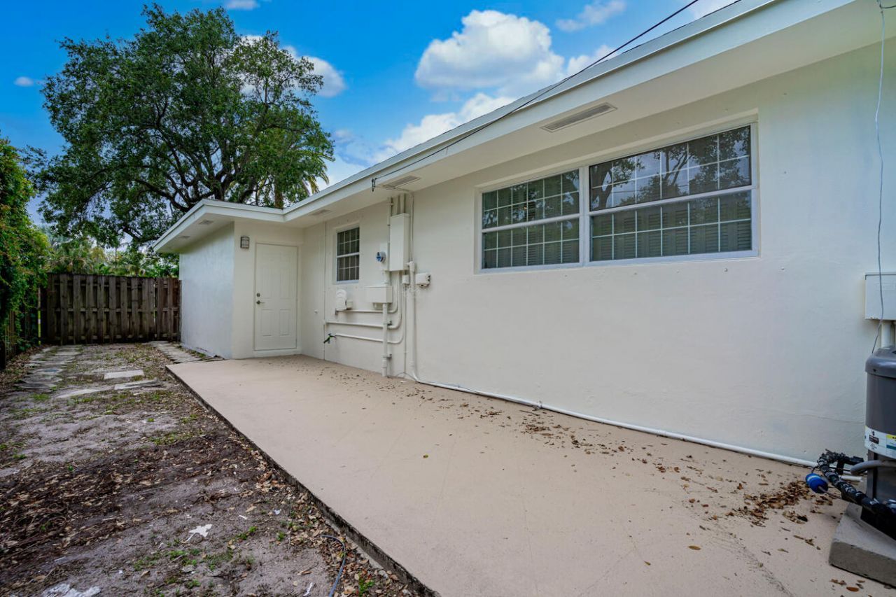 276 SW 7th Avenue, Boca Raton, FL 33486 Photo