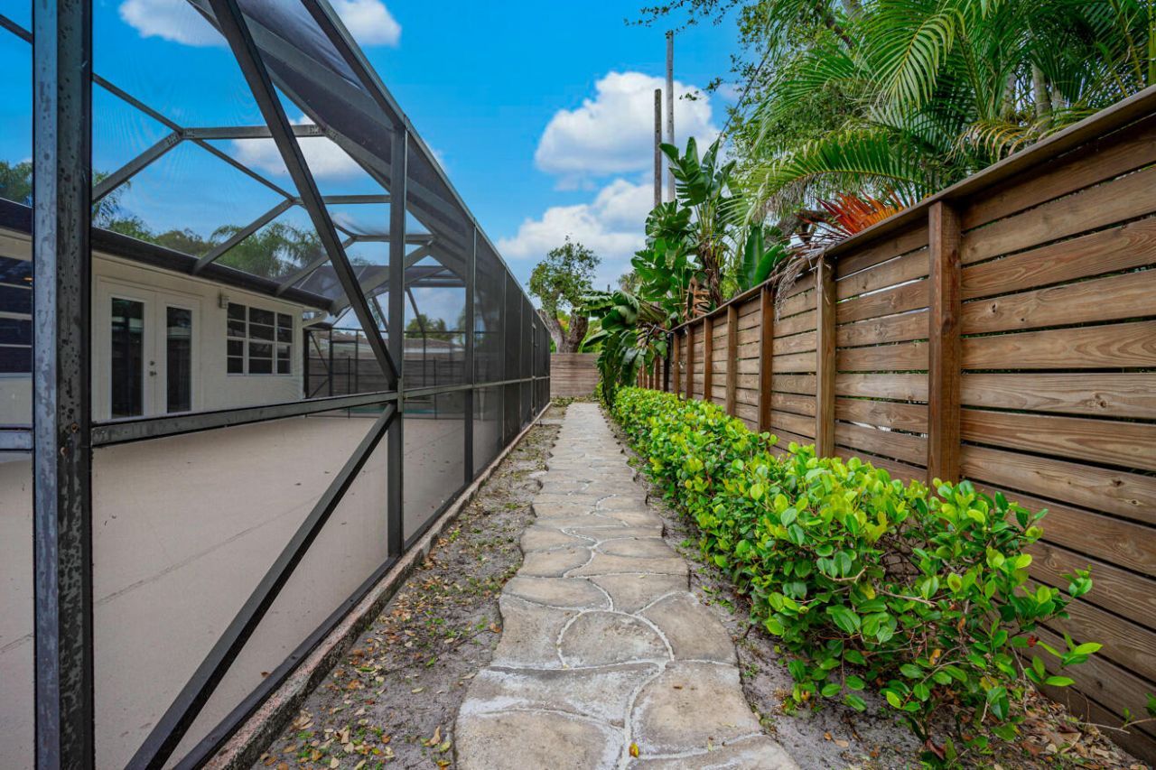 276 SW 7th Avenue, Boca Raton, FL 33486 Photo