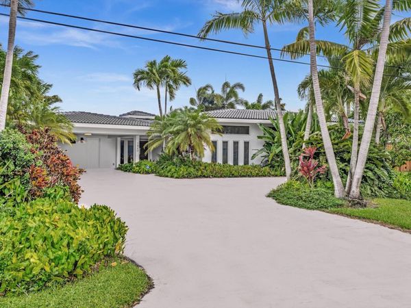 1640 NE 43rd Street, Oakland Park, FL 33334