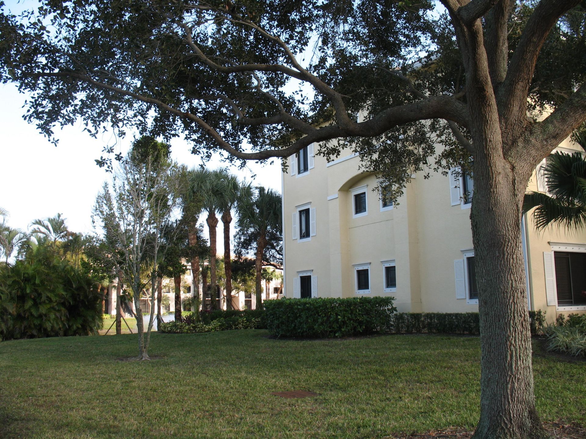 2726 Anzio Court, Unit 301, Palm Beach Gardens, FL 33410 Photo