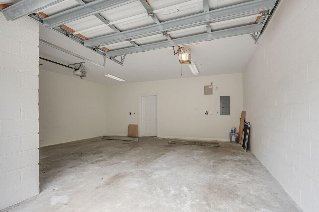 826 Dakota Drive, Unit 105, Jupiter, FL 33458 Photo