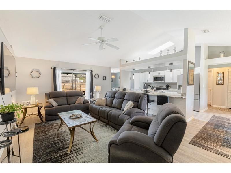 814 Floraland Avenue, Sebastian, FL 32958 Photo