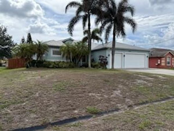 4225 SW Ragen Street, Port St. Lucie, FL 34953