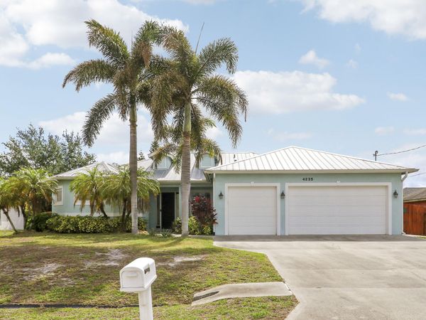 4225 SW Ragen Street, Port St. Lucie, FL 34953