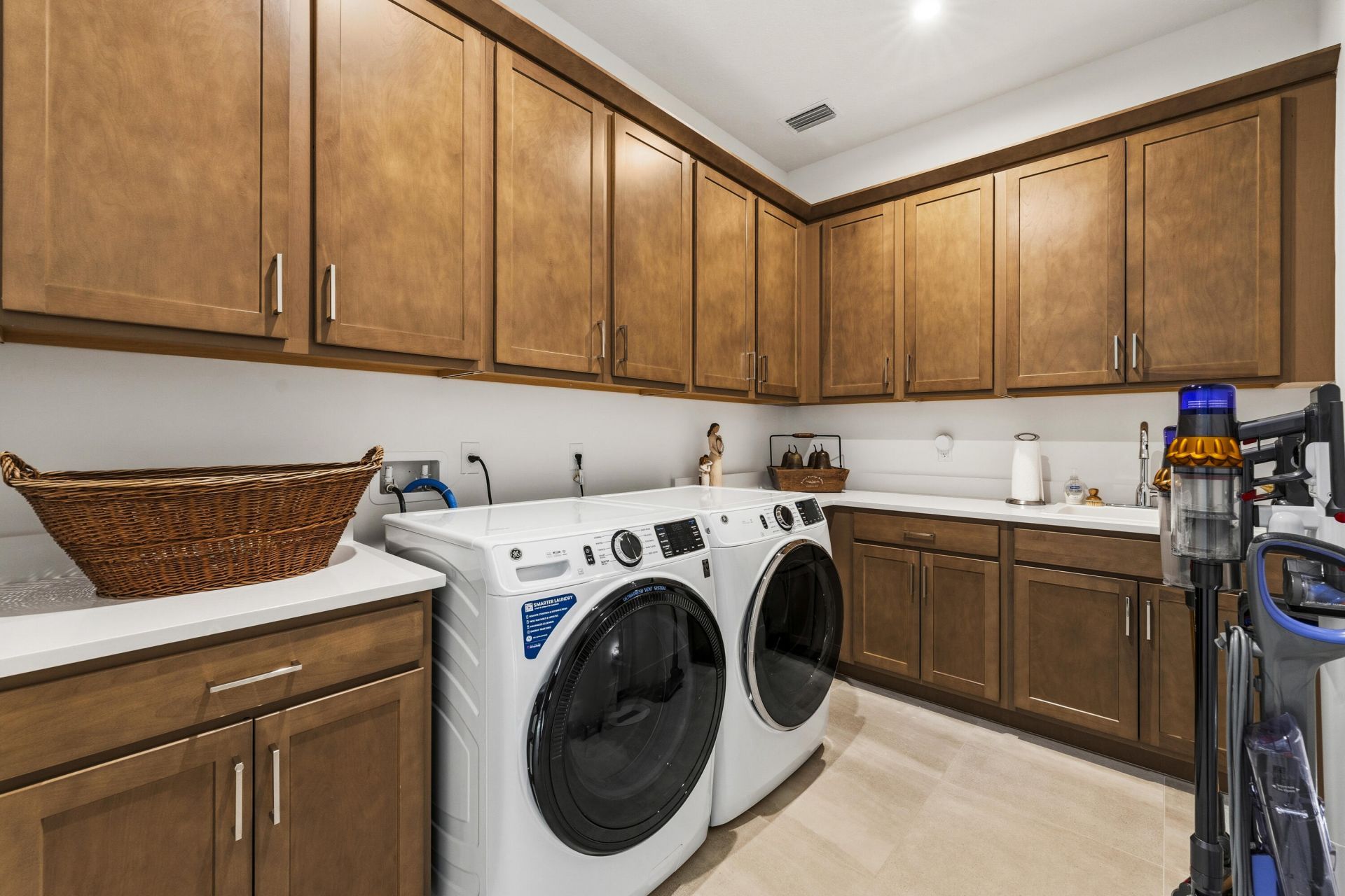 2044 SE Mosaic Boulevard, Port Saint Lucie, FL 34984 Photo