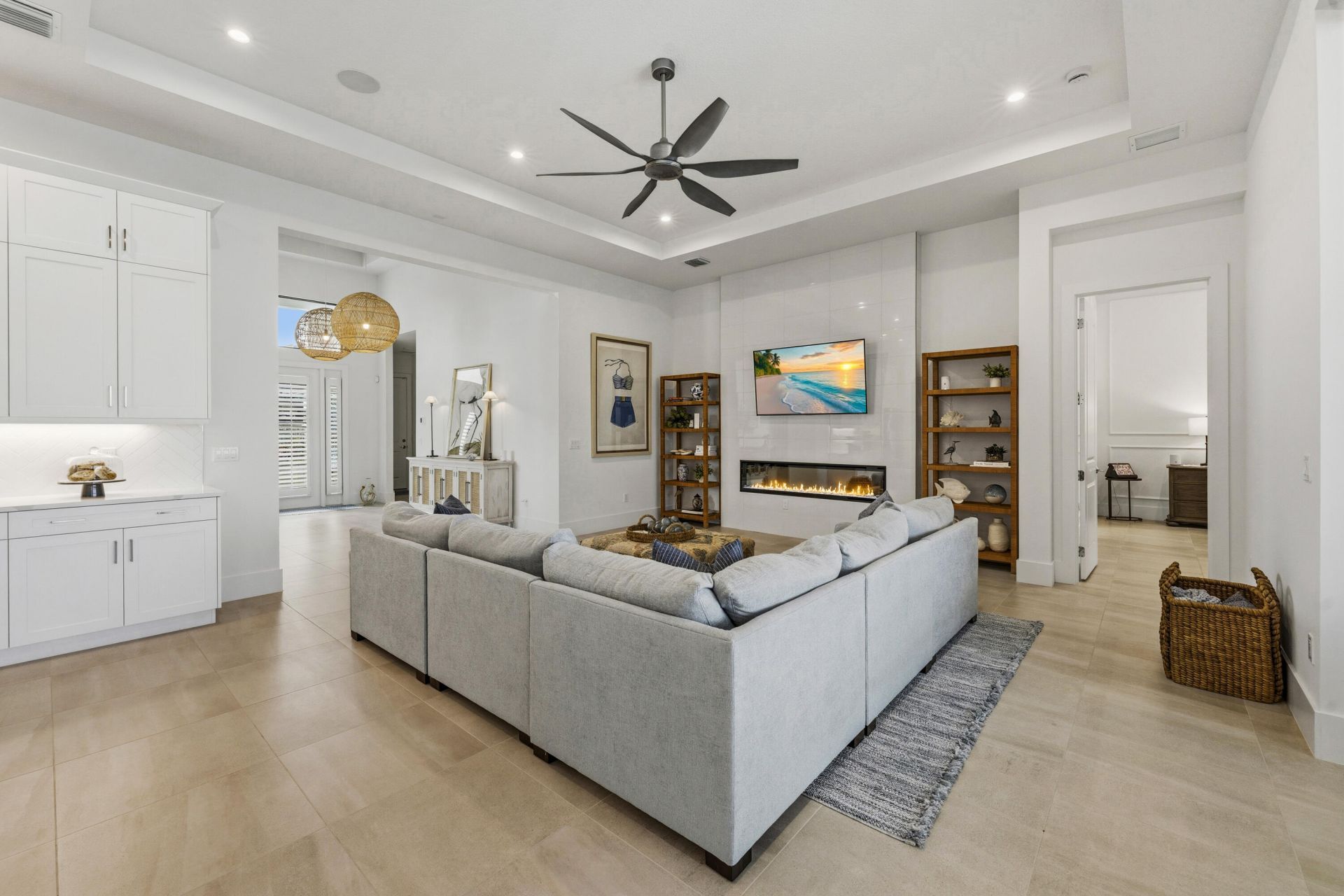 2044 SE Mosaic Boulevard, Port Saint Lucie, FL 34984 Photo