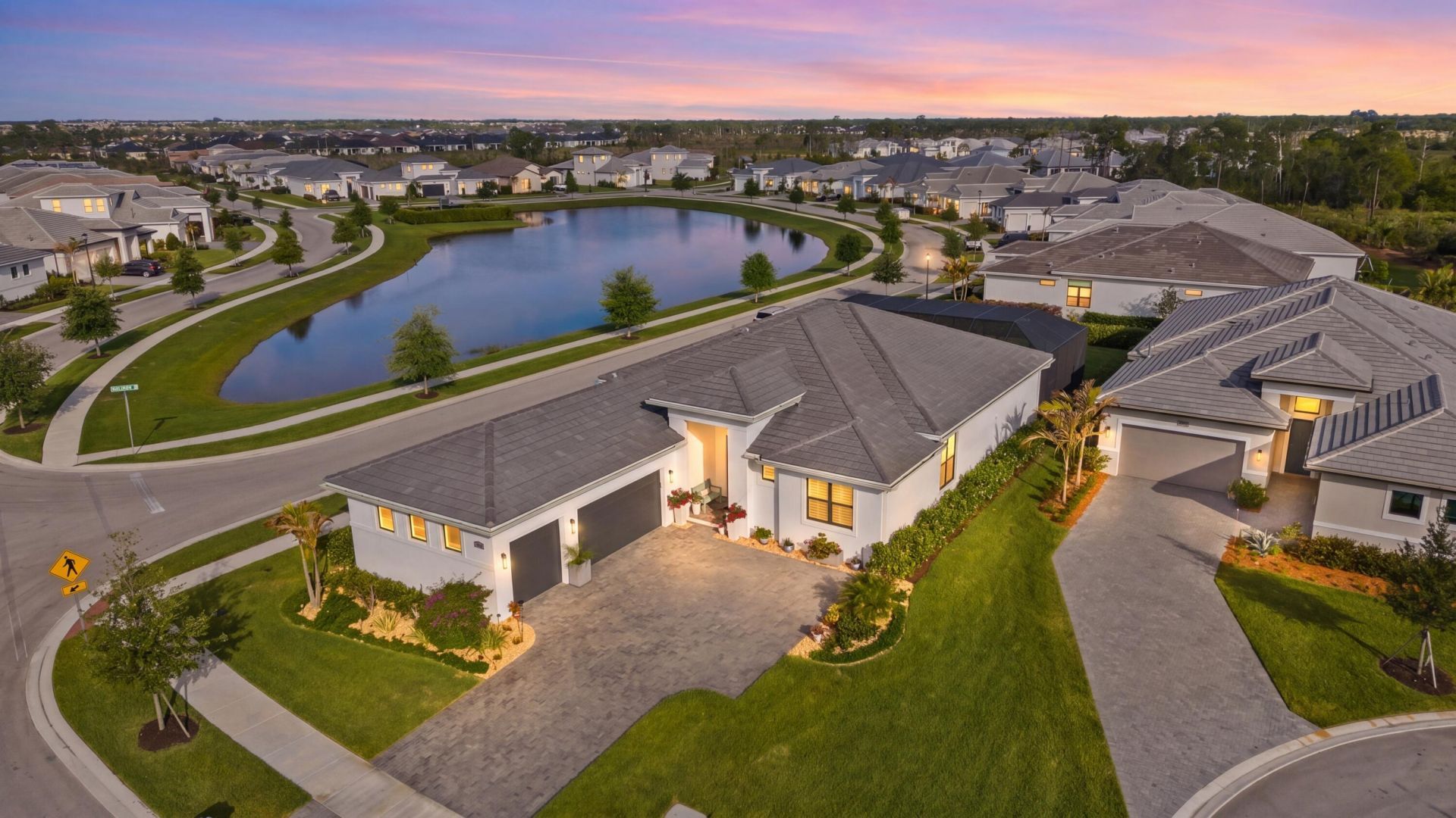 2044 SE Mosaic Boulevard, Port Saint Lucie, FL 34984 Photo