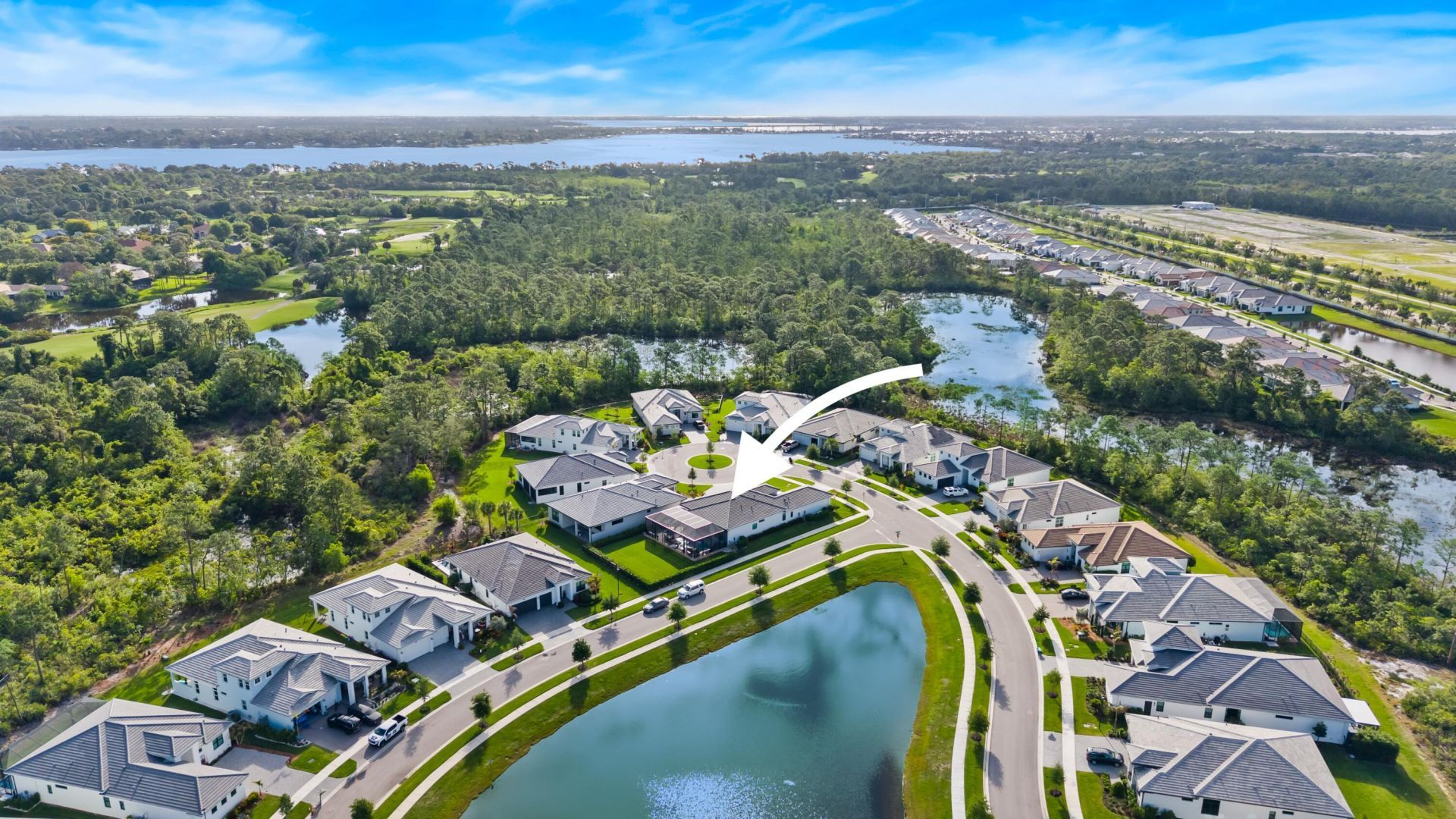 2044 SE Mosaic Boulevard, Port Saint Lucie, FL 34984 Photo