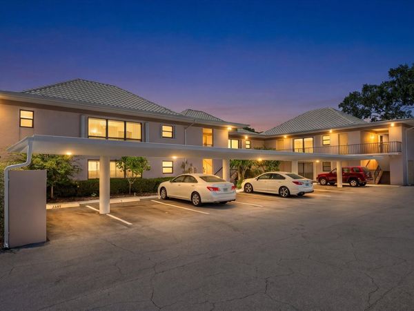 16 SE Turtle Creek Drive, Unit E, Jupiter, FL 33469