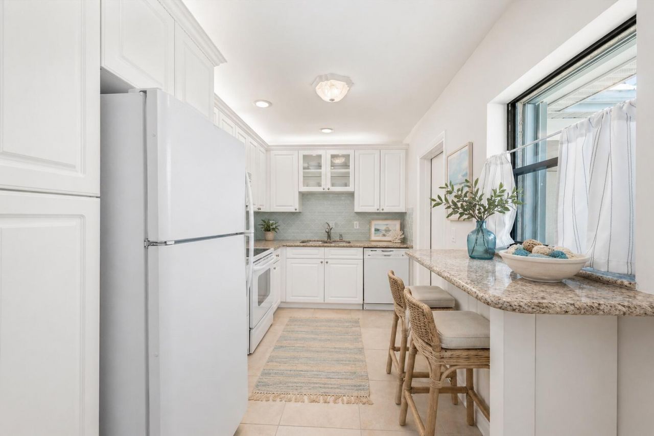 16 SE Turtle Creek Drive, Unit E, Jupiter, FL 33469 Photo