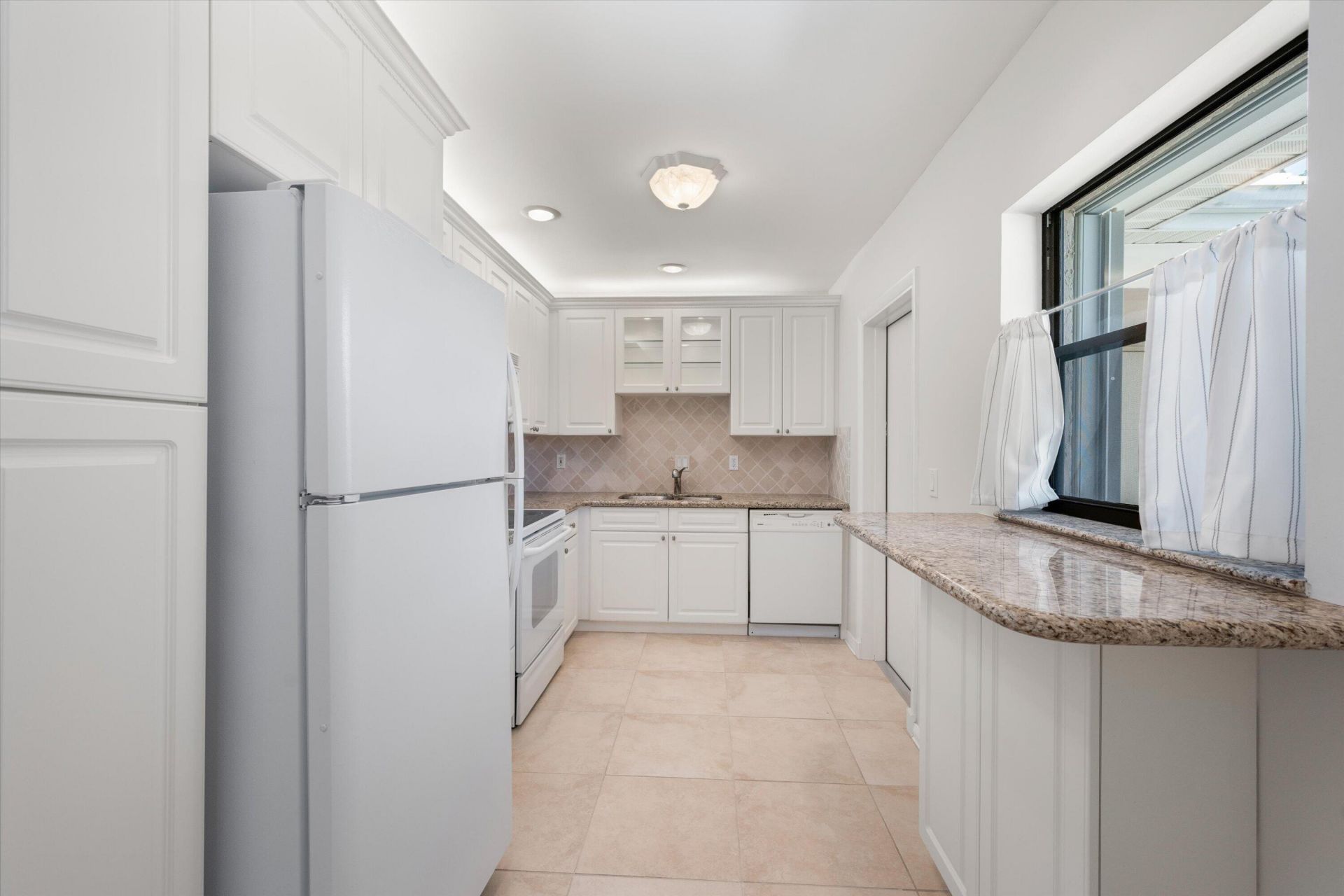 16 SE Turtle Creek Drive, Unit E, Jupiter, FL 33469 Photo