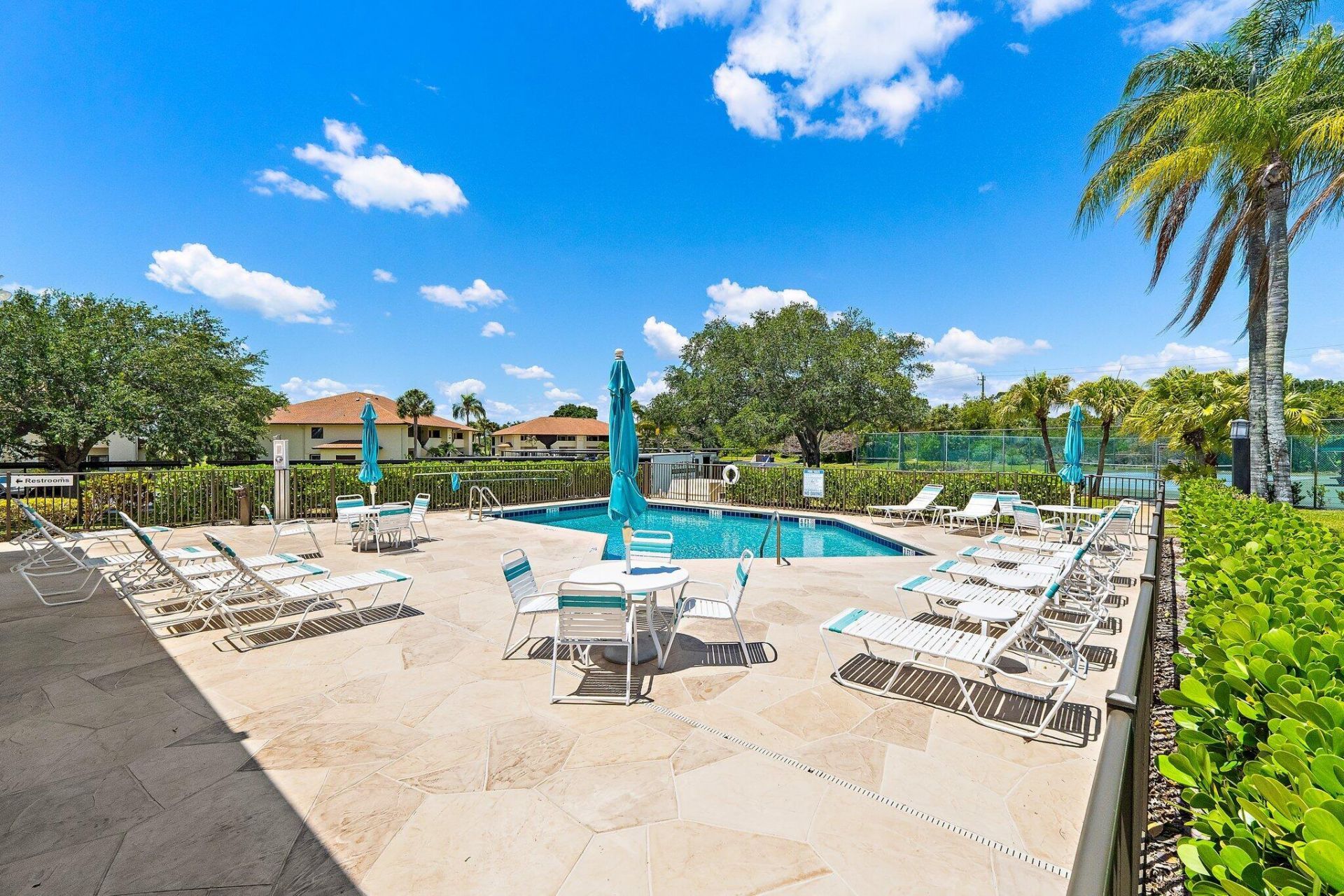 6503 SE Williamsburg Drive, Unit 104, Hobe Sound, FL 33455 Photo