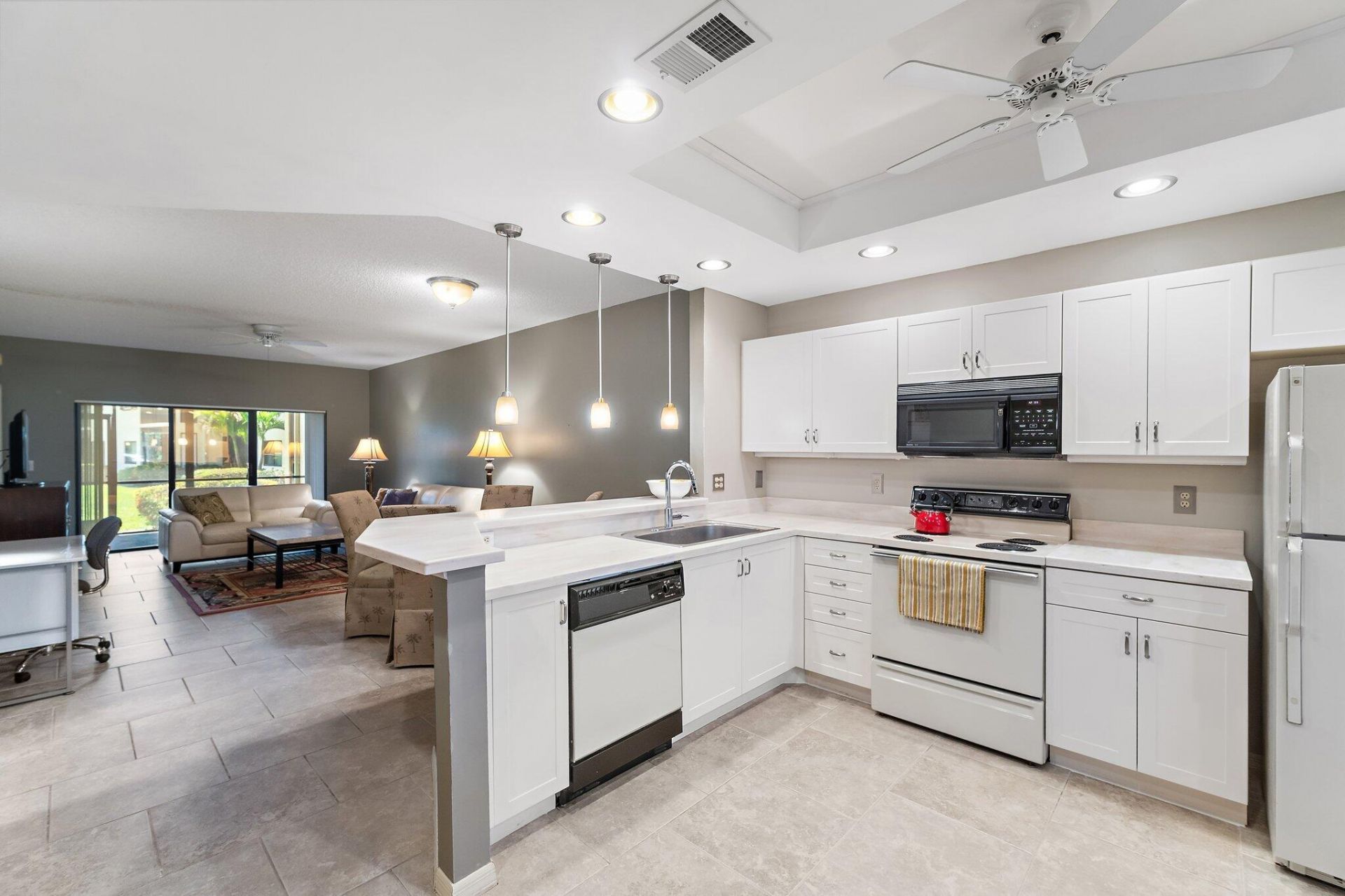 6503 SE Williamsburg Drive, Unit 104, Hobe Sound, FL 33455 Photo
