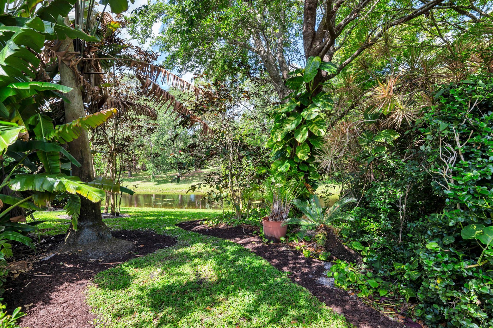 13739 Ishnala Circle, Wellington, FL 33414 Photo