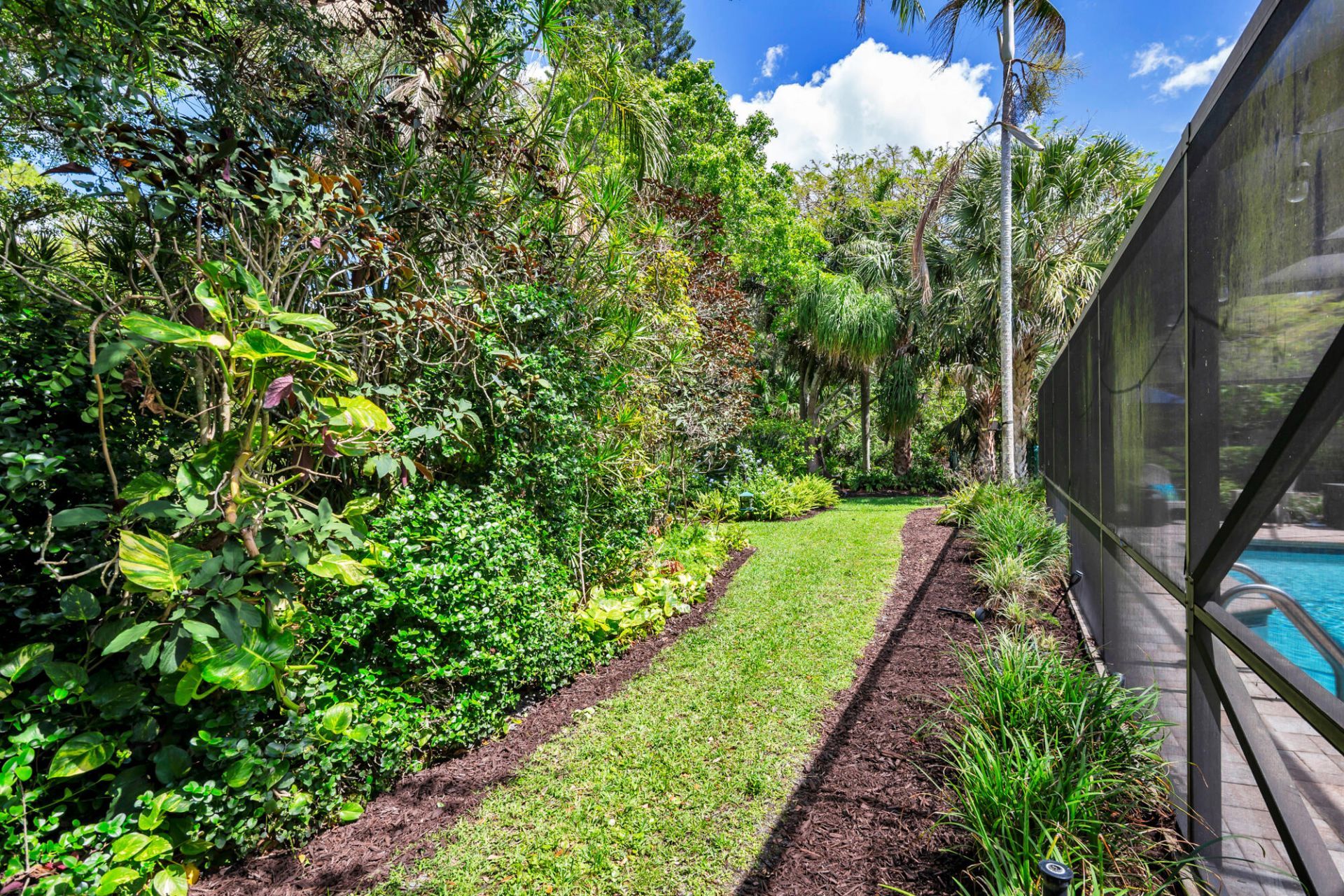 13739 Ishnala Circle, Wellington, FL 33414 Photo