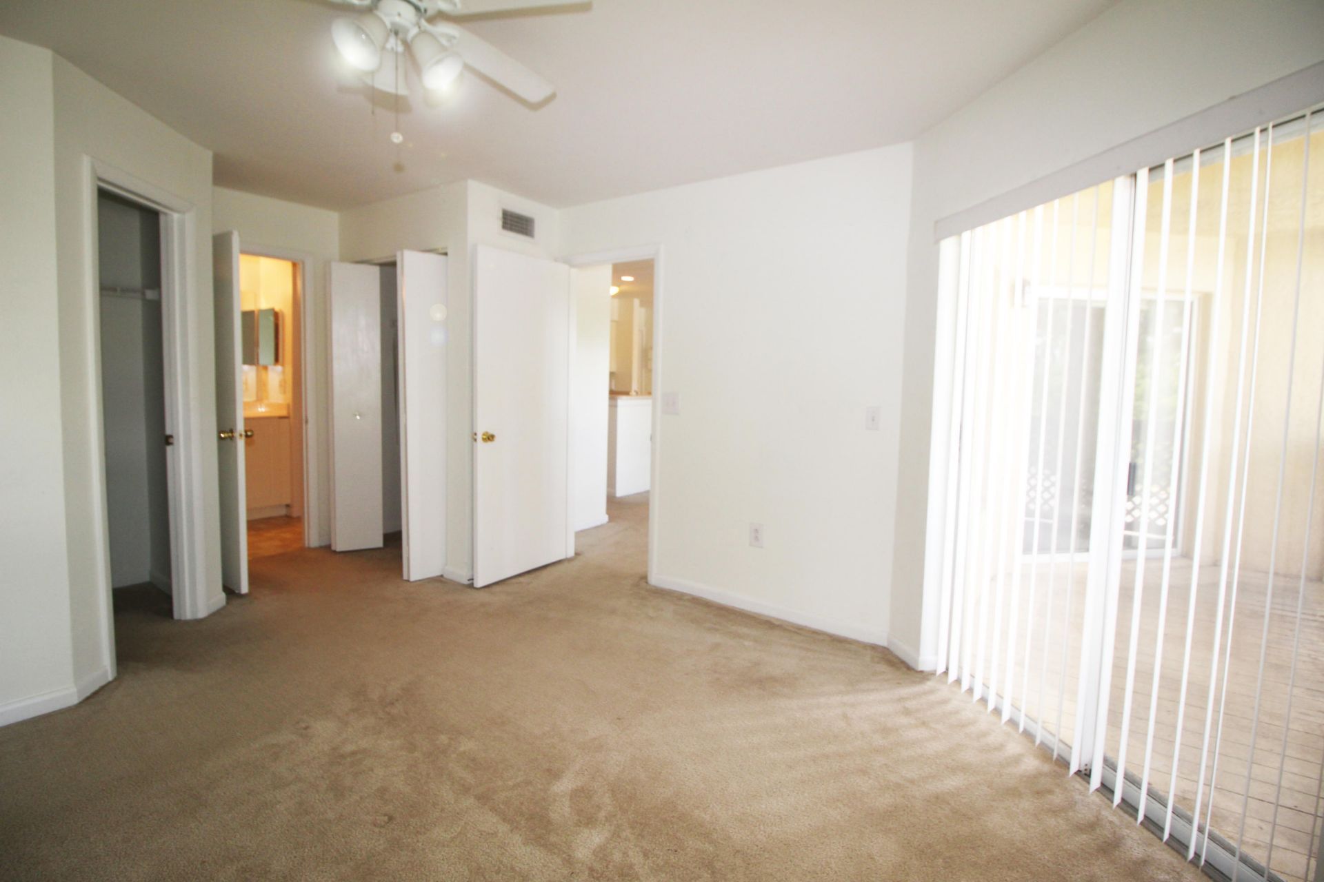 4823 Via Palm Lakes, Unit 1315, West Palm Beach, FL 33417 Photo
