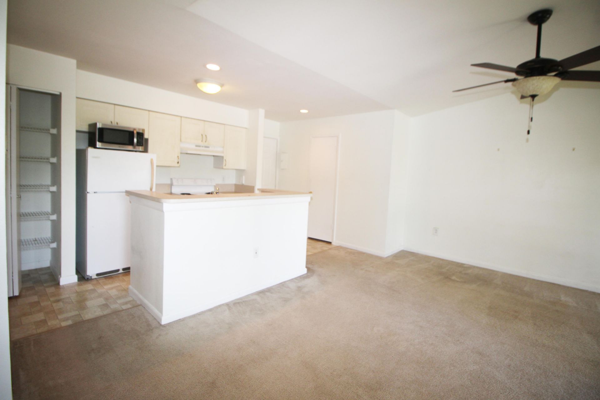 4823 Via Palm Lakes, Unit 1315, West Palm Beach, FL 33417 Photo