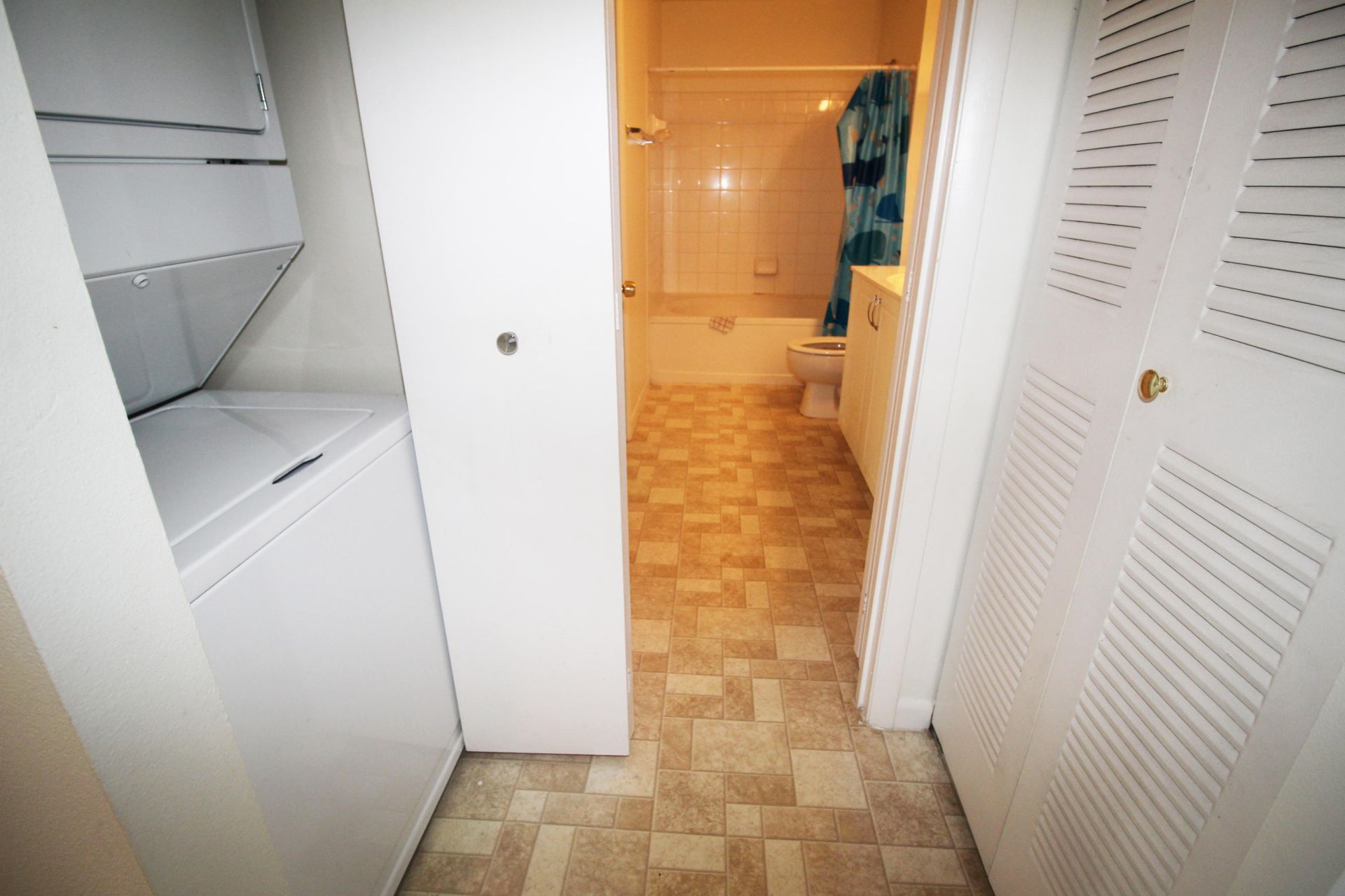 4823 Via Palm Lakes, Unit 1315, West Palm Beach, FL 33417 Photo