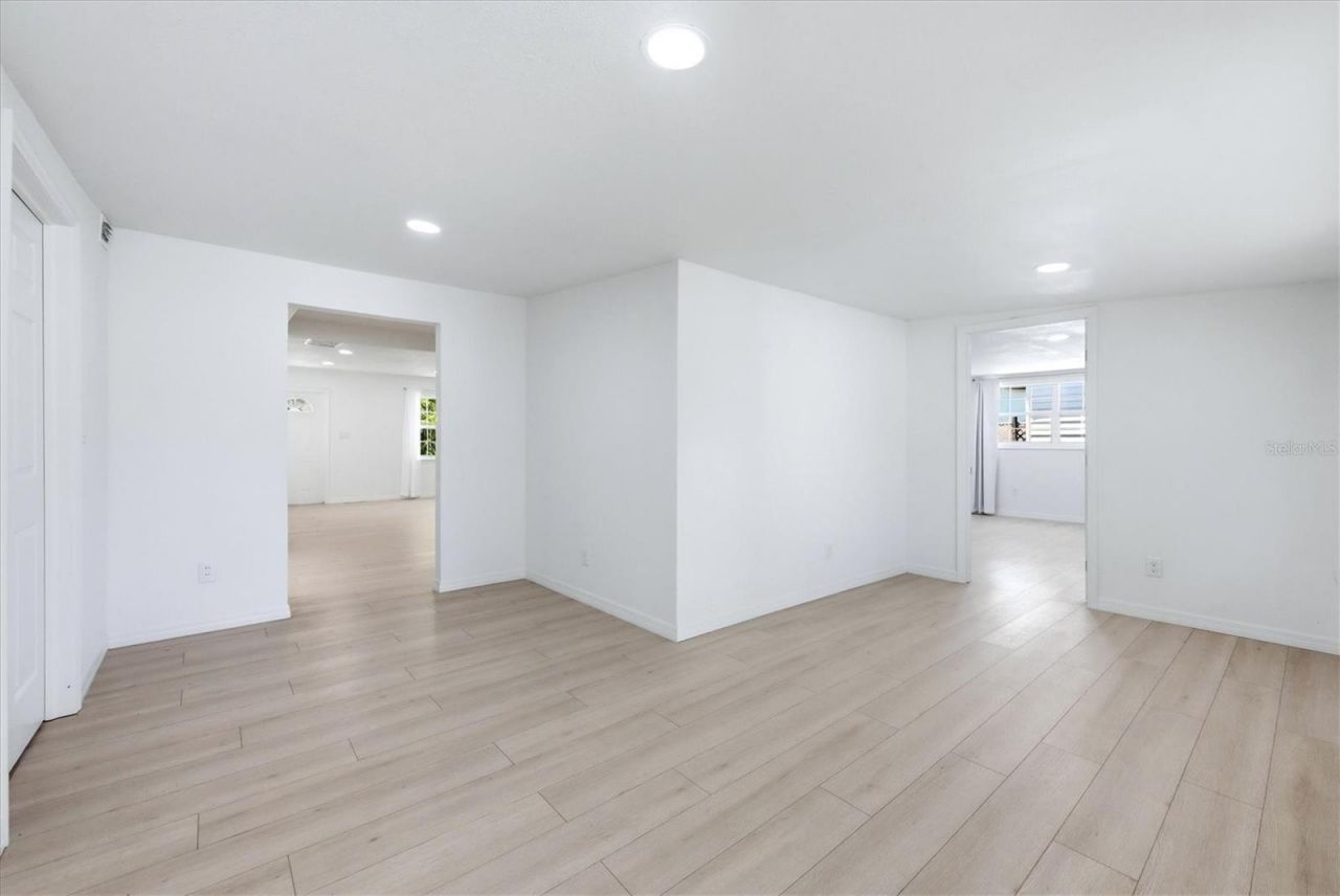 2901 Poplar Street , Sarasota, FL 34237 Photo