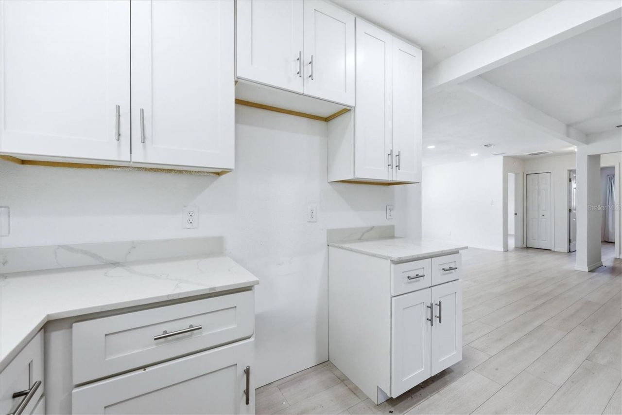 2901 Poplar Street , Sarasota, FL 34237 Photo