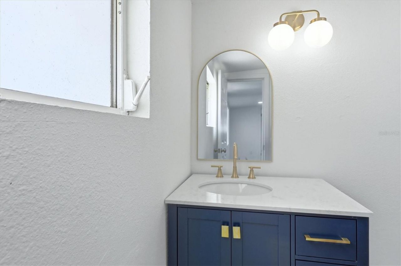 2901 Poplar Street , Sarasota, FL 34237 Photo