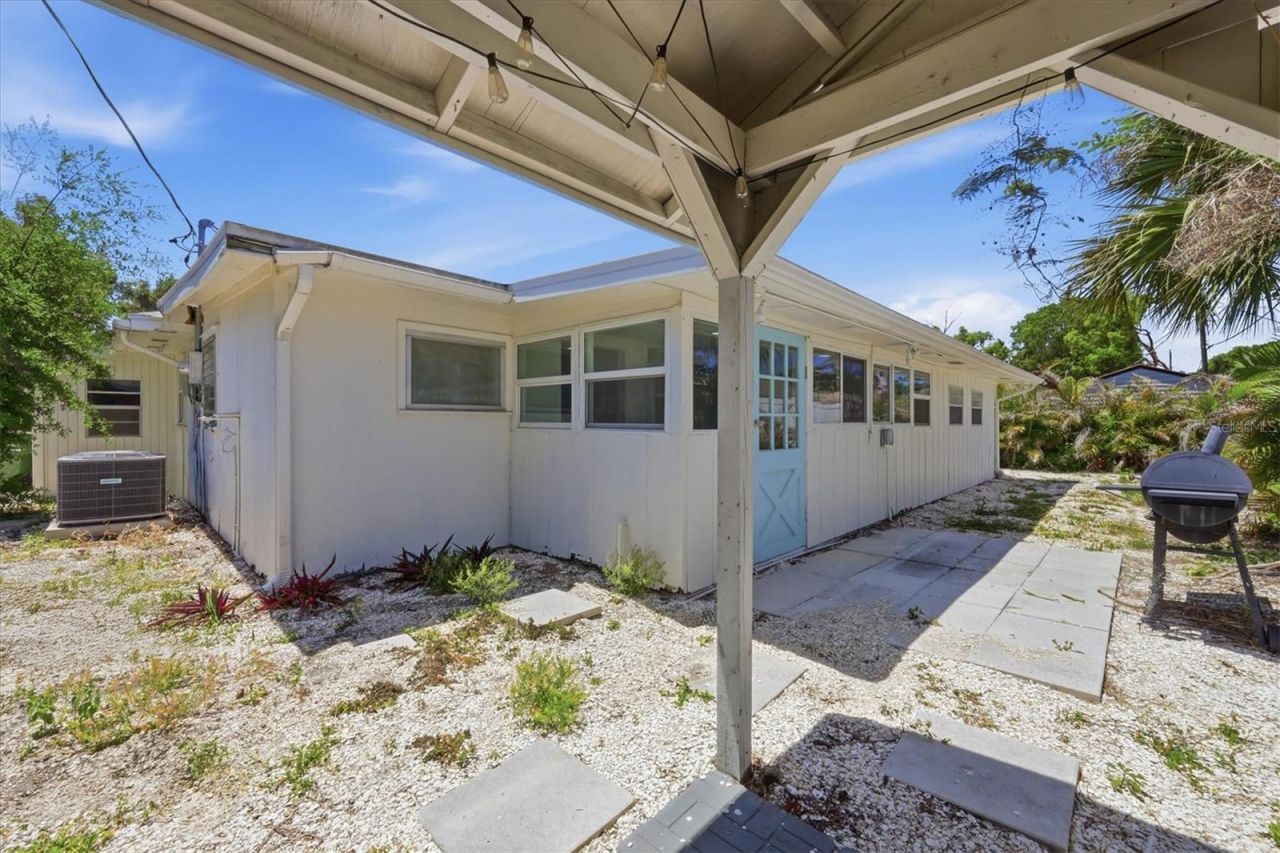 2901 Poplar Street , Sarasota, FL 34237 Photo