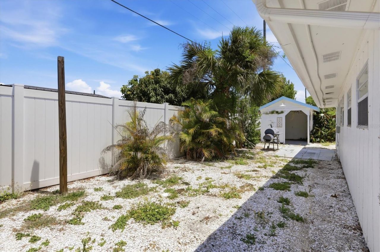 2901 Poplar Street , Sarasota, FL 34237 Photo