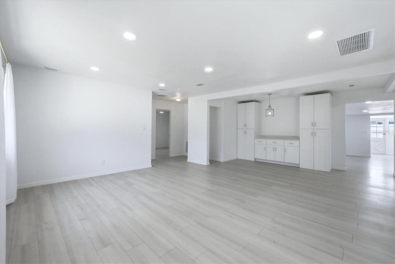 2901 Poplar Street , Sarasota, FL 34237 Photo