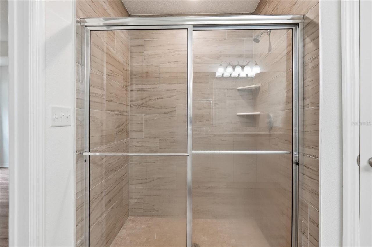 18175 Church Street , Groveland, FL 34736 Photo