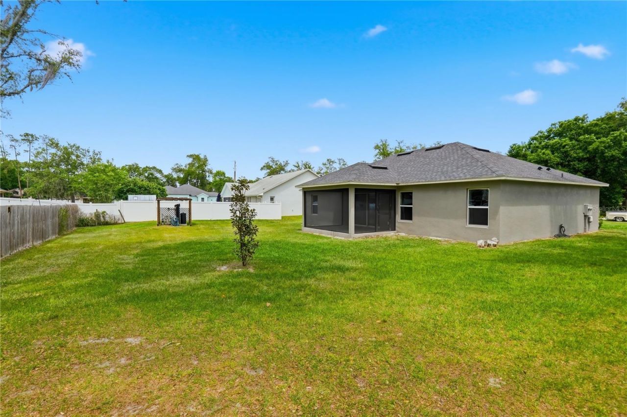 18175 Church Street , Groveland, FL 34736 Photo