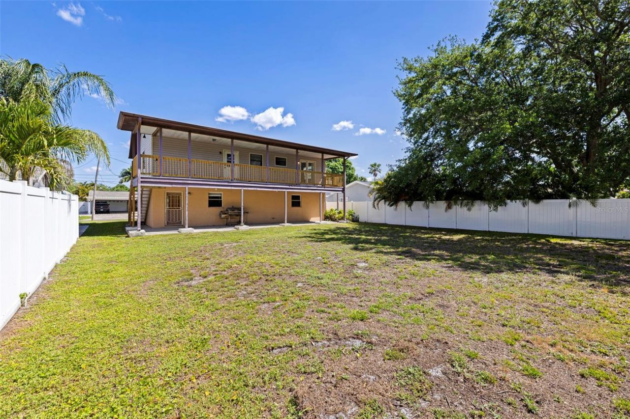 334 Crosswinds Drive, Palm Harbor, FL 34683 Photo