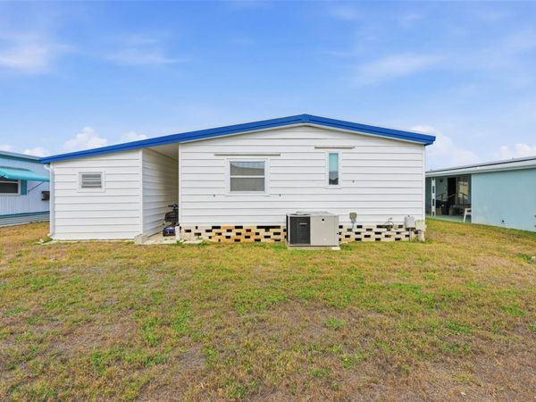 2049 MANOA DRIVE , HOLIDAY, FL 34691