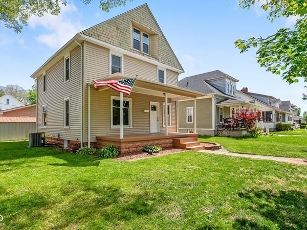 624 N Pine Street , Seymour, IN 47274