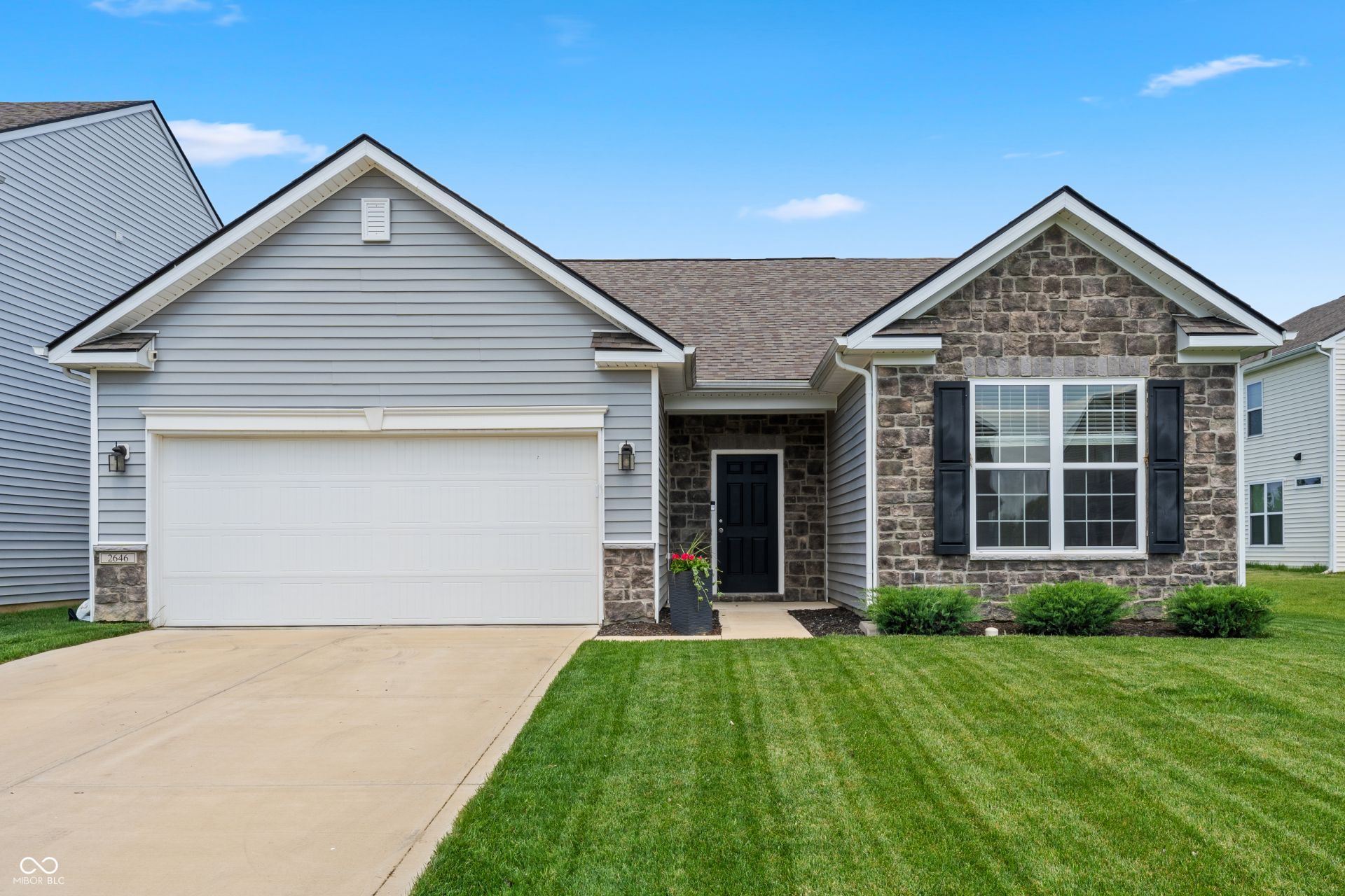 2646 Creek Bank Court, Columbus, IN 47201 Main Photo