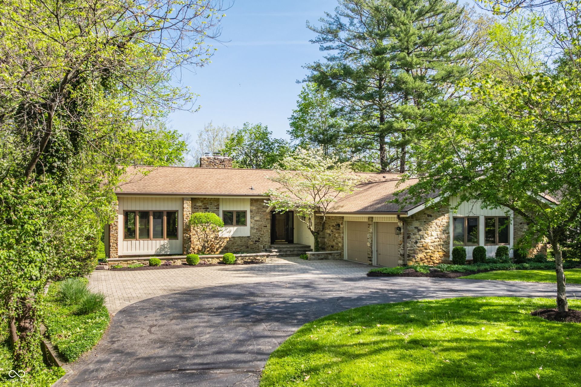 6366 E 116th Street, Fishers, IN 46038 Main Photo