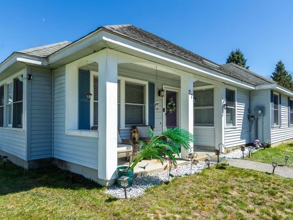 27 Primrose Lane, Concord, NH 03303