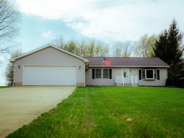 3395 N 600 E Road, Warsaw, IN 46582