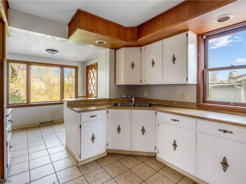 1631 W 8th Street, Ashtabula, OH 44004 Photo 7
