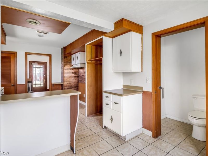 1631 W 8th Street, Ashtabula, OH 44004 Photo 9