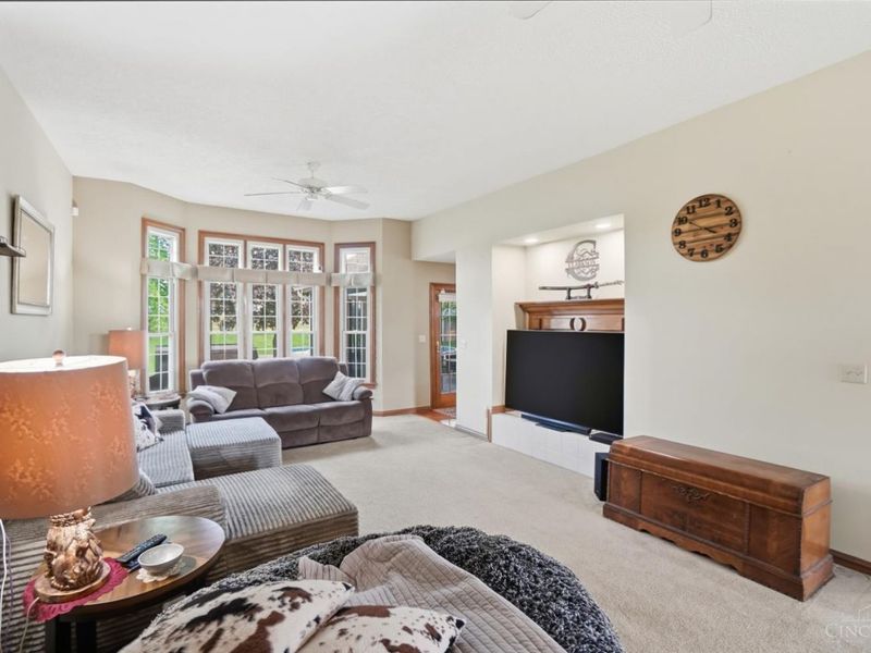 295 Leslie Drive, Washington Township, OH 45177 Photo 10