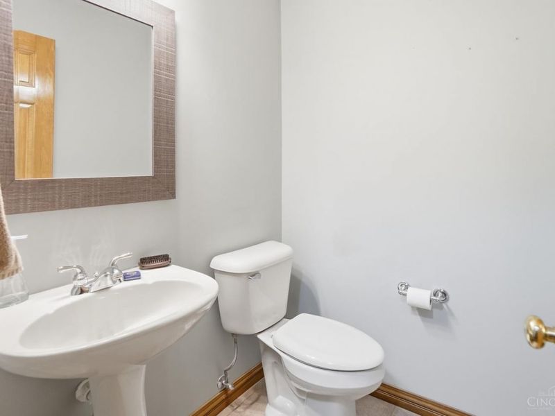 295 Leslie Drive, Washington Township, OH 45177 Photo 28