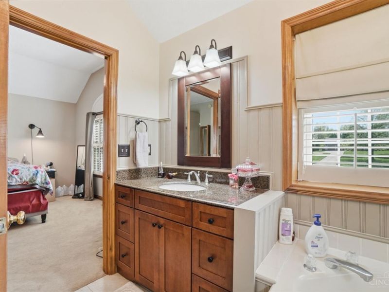 295 Leslie Drive, Washington Township, OH 45177 Photo 33