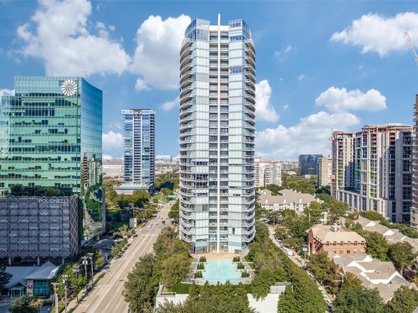 2900 Mckinnon Street, Unit 601, Dallas, TX 75201